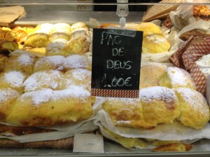 Pao de Deus - truly of the Gods